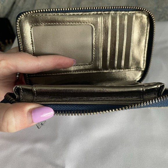 Vintage FOSSIL MEDIUM ZIP AROUND WALLET Gray Blue Geometric Metallic Leather - Picture 9 of 15